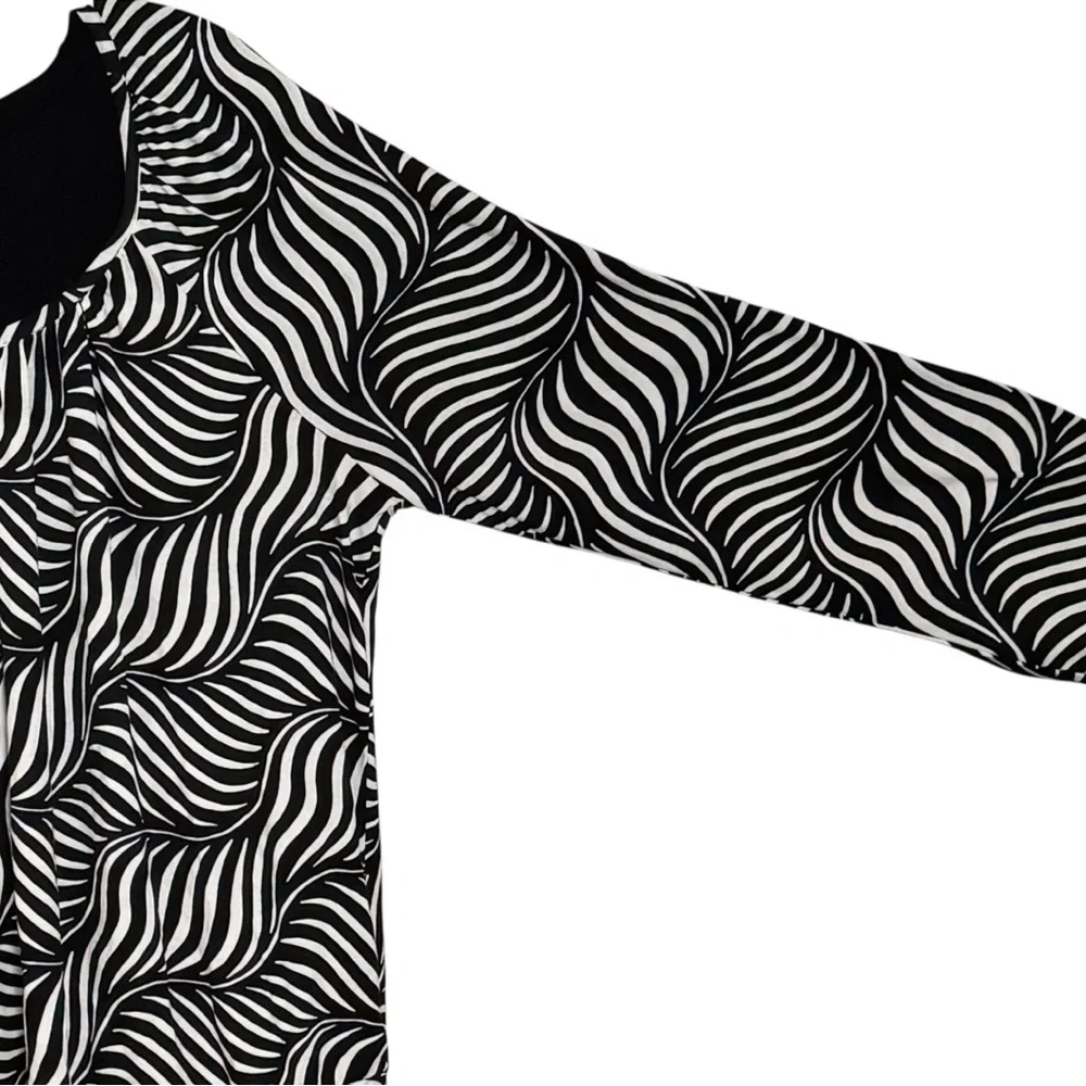 Michael Kors Ruched Round Neck Black White Zebra Print Long Sleeve Soft Blouse L